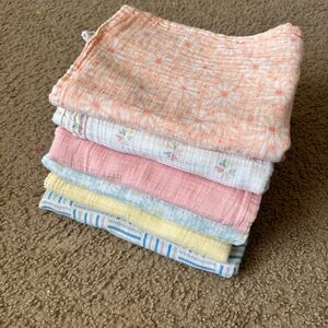 Soft Muslin Baby Blanket Set